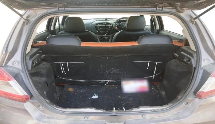 2018 Tata Tiago XZA PETROL, Petrol, Automatic, 63,495 km, exterior