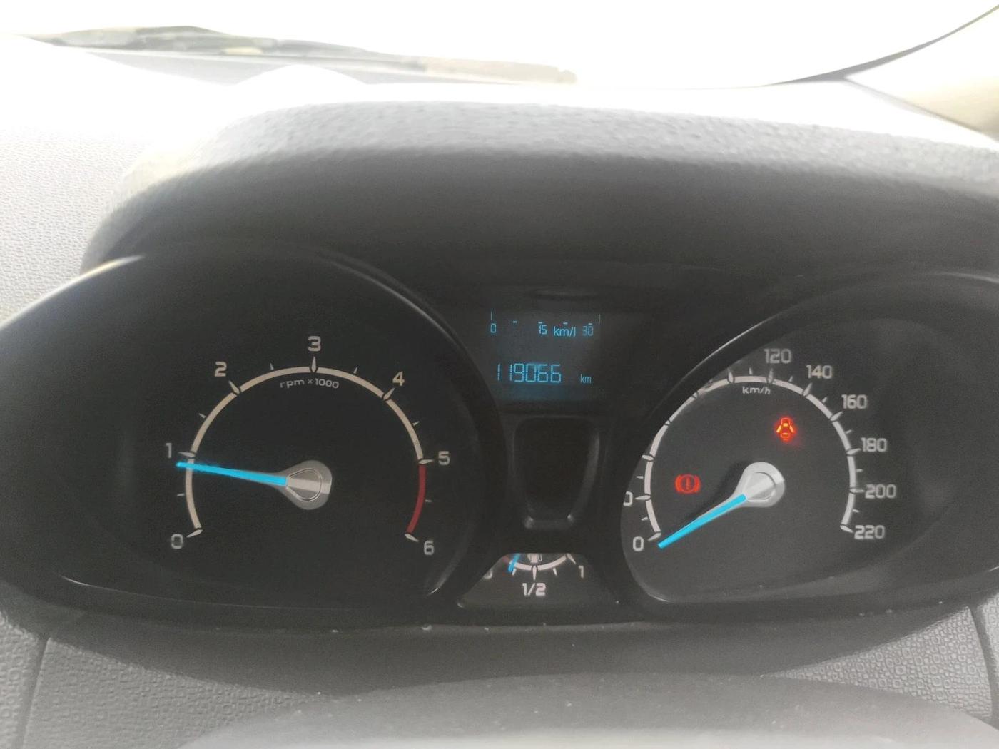 2014 Ford Ecosport TREND 1.5L DIESEL, Diesel, Manual, 1,19,066 km, interior