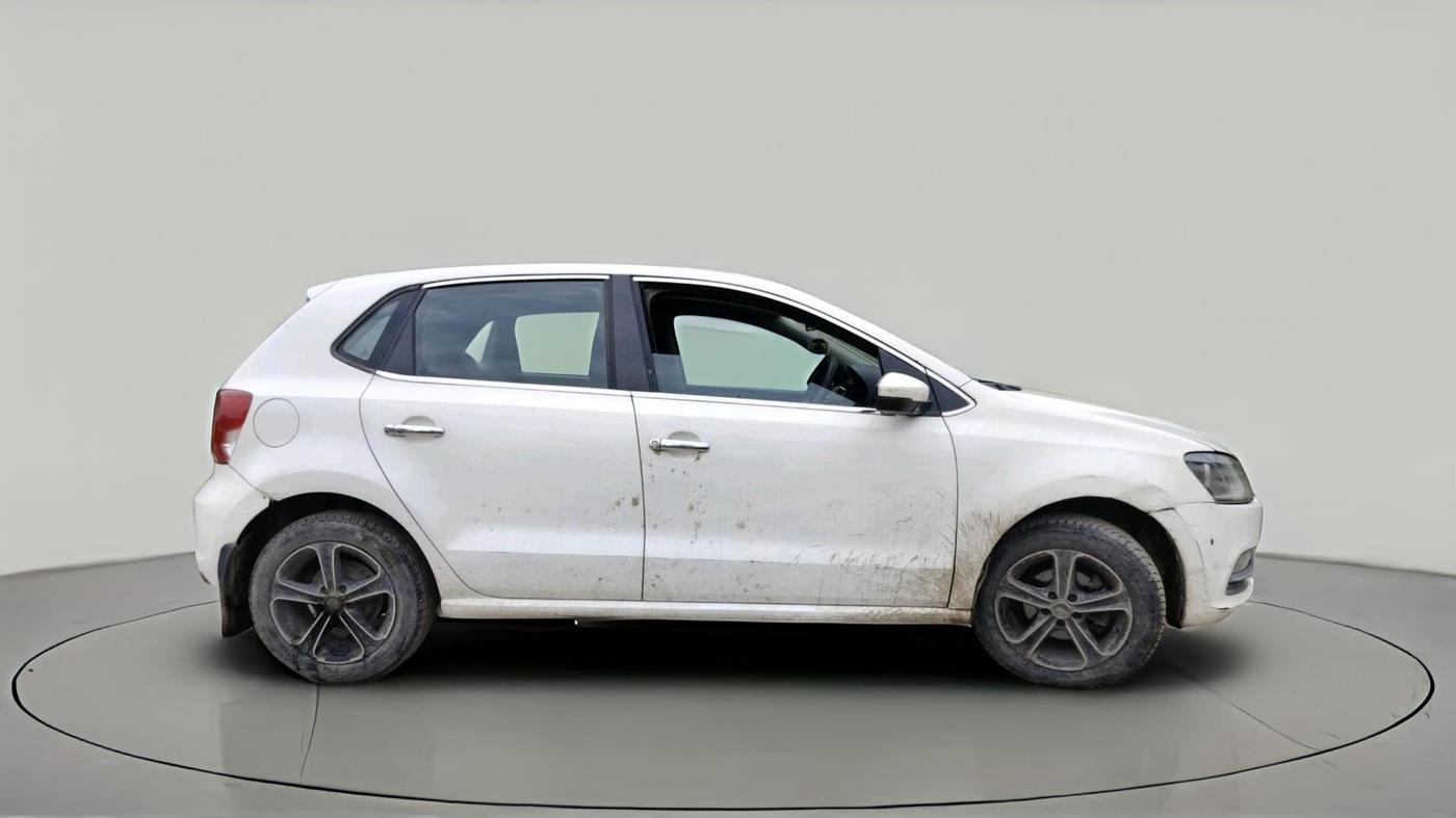 2016 Volkswagen Polo COMFORTLINE 1.2L, CNG, Manual, 97,876 km, exterior