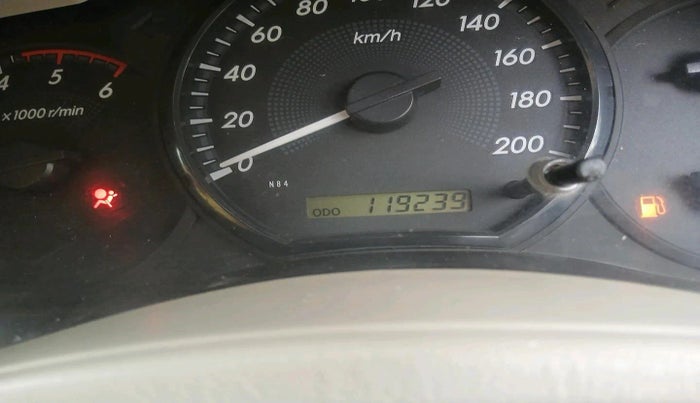 2012 Toyota Innova 2.5 GX 8 STR, Diesel, Manual, 1,19,235 km, interior