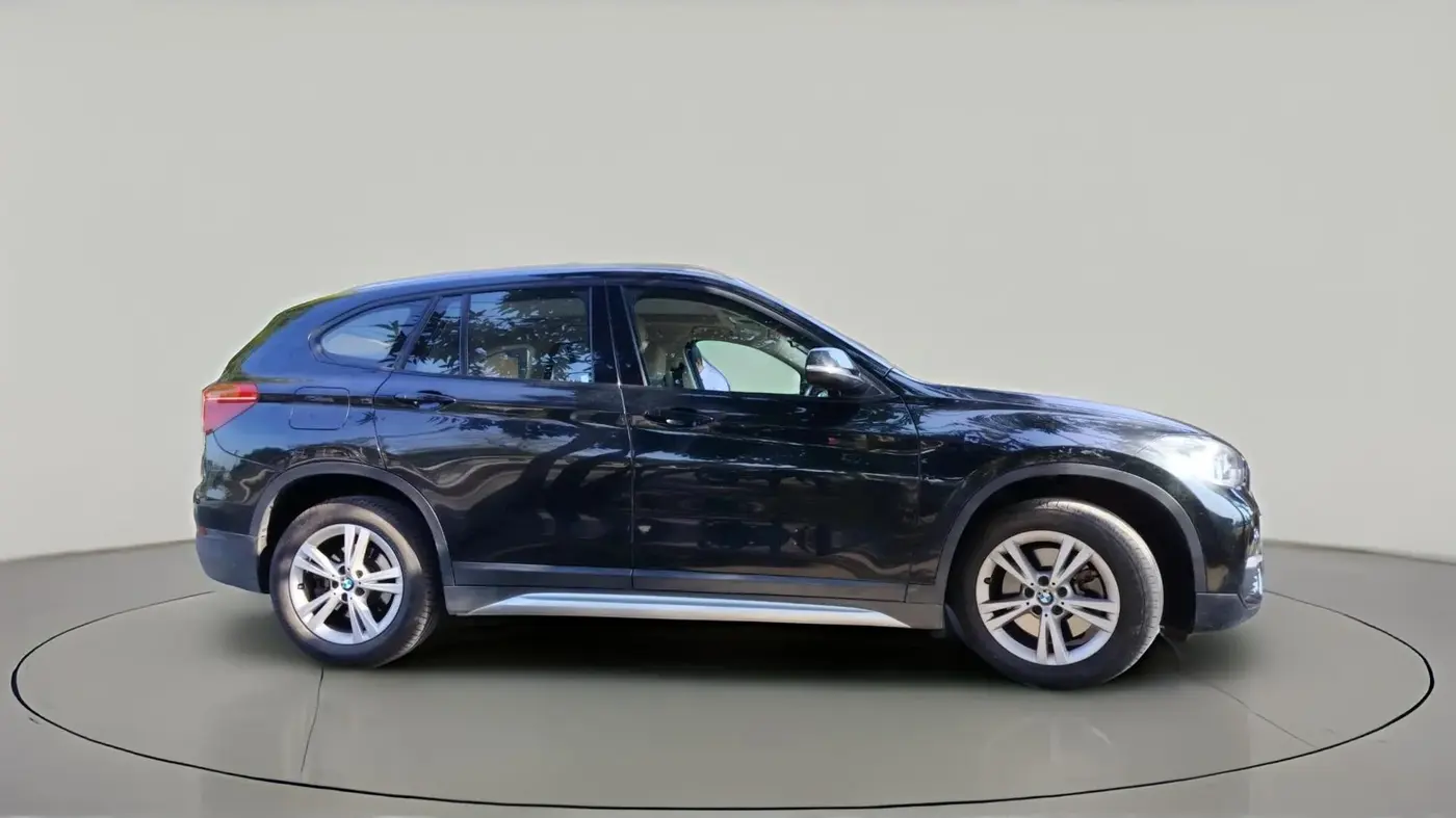 2019 BMW X1 sDrive 20d x Line, Diesel, Automatic, 71,435 km, exterior