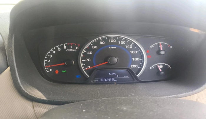 2019 Hyundai Grand i10 SPORTZ 1.2 KAPPA VTVT, Petrol, Manual, 1,00,282 km, interior