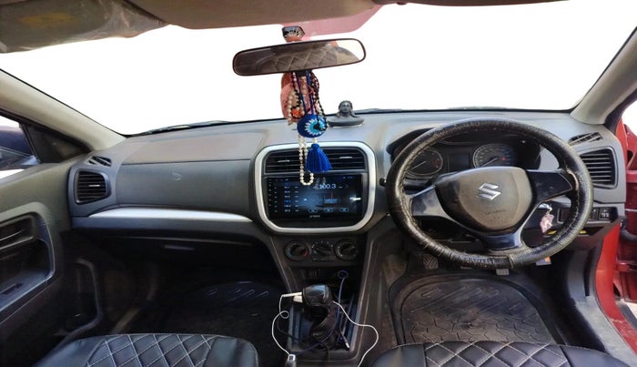 2017 Maruti Vitara Brezza LDI (O), Diesel, Manual, 1,03,618 km, interior