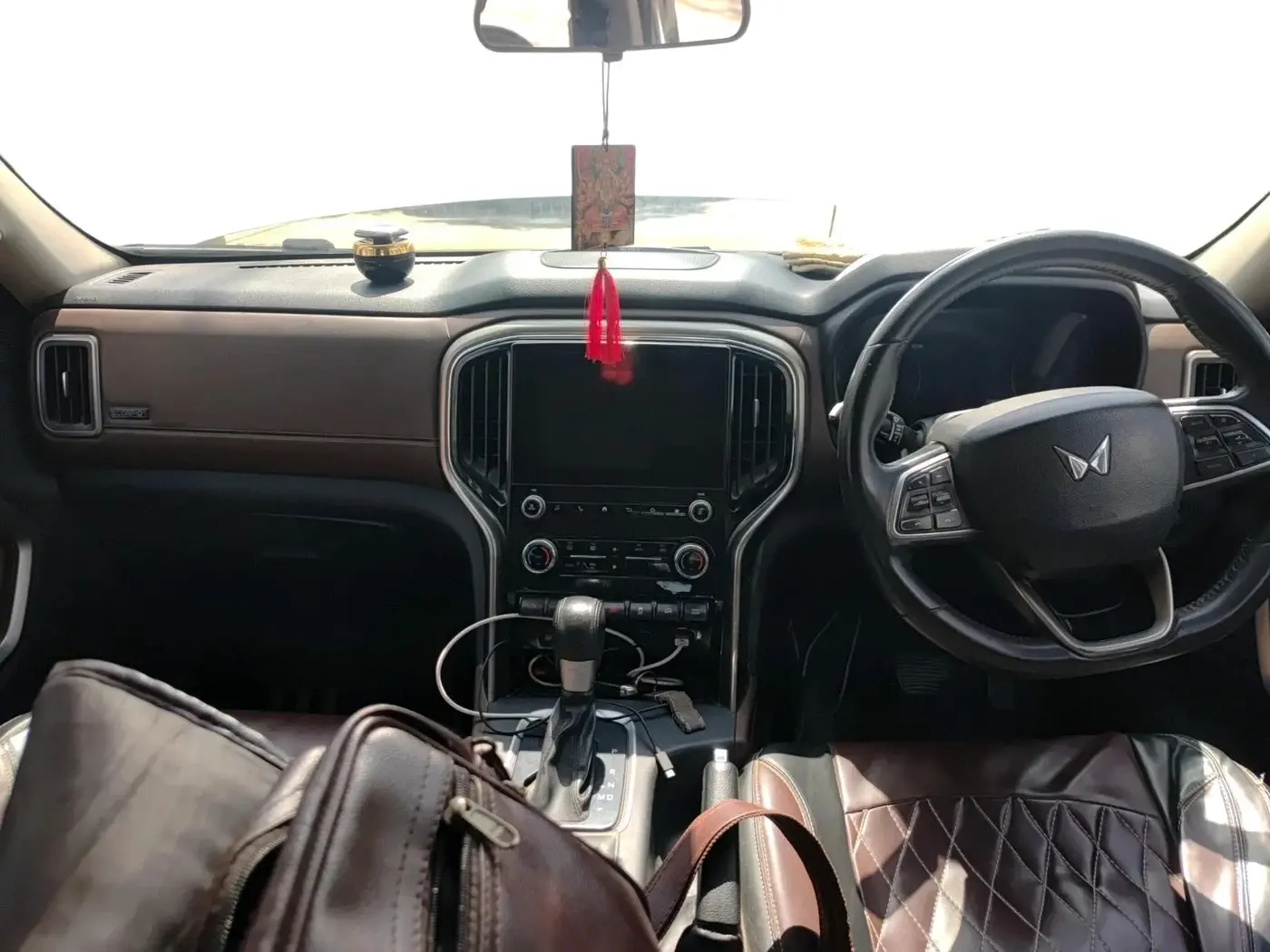 2022 Mahindra SCORPIO-N Z8 L DIESEL AT 2WD 6 STR, Diesel, Automatic, 2,13,813 km, interior