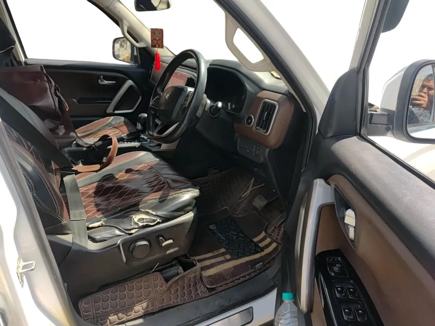 2022 Mahindra SCORPIO-N Z8 L DIESEL AT 2WD 6 STR, Diesel, Automatic, 2,13,813 km, interior