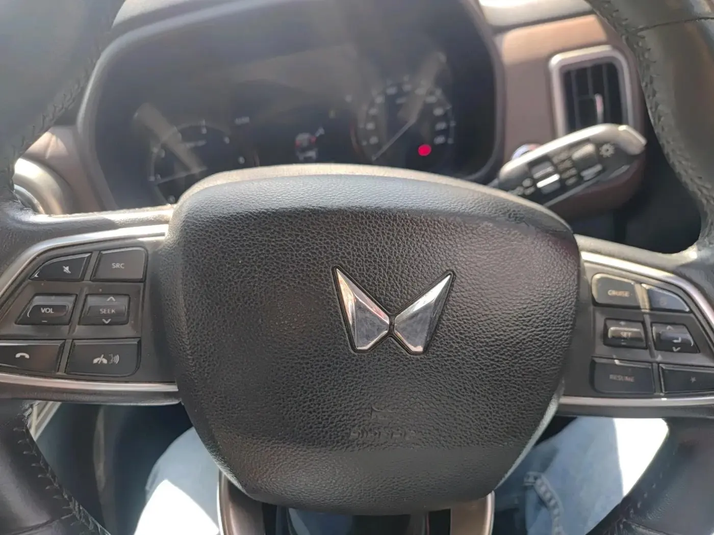 2022 Mahindra SCORPIO-N Z8 L DIESEL AT 2WD 6 STR, Diesel, Automatic, 2,13,813 km, interior