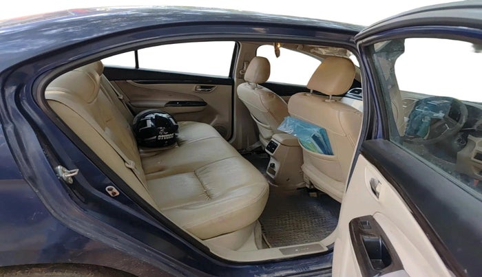 2017 Maruti Ciaz DELTA 1.4 MT PETROL, Petrol, Manual, 64,614 km, interior
