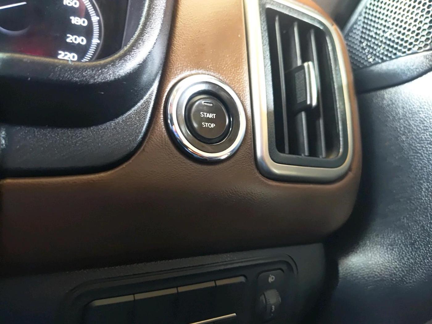 2022 Mahindra SCORPIO-N Z8 L PETROL AT 7 STR, Petrol, Automatic, 18,485 km, interior
