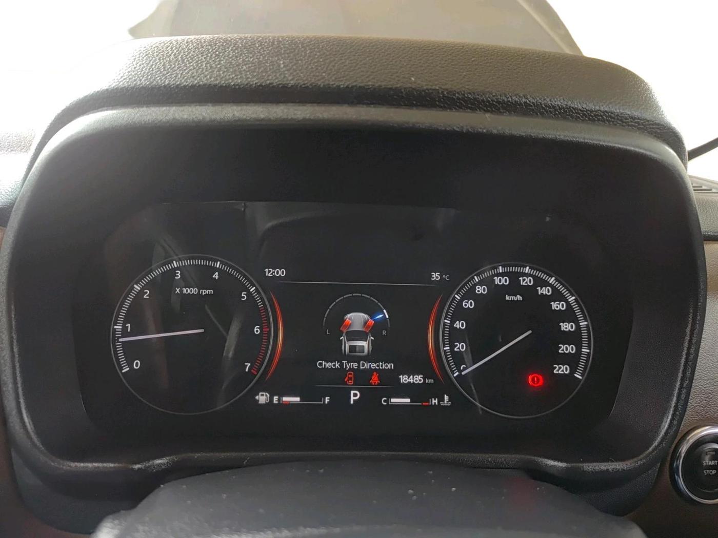 2022 Mahindra SCORPIO-N Z8 L PETROL AT 7 STR, Petrol, Automatic, 18,485 km, interior
