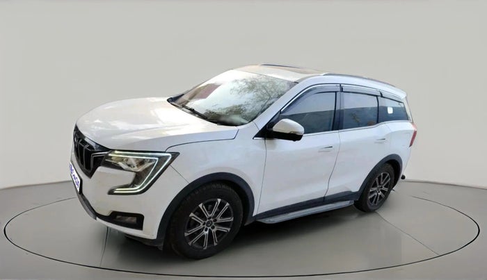 2023 Mahindra XUV700 AX 7 LUXURY D MT 7 STR, Diesel, Manual, 43,315 km, exterior