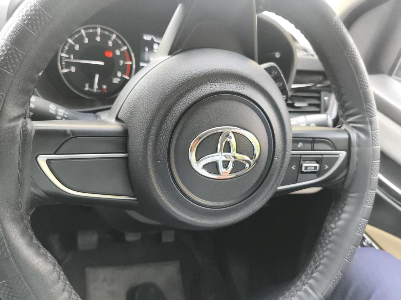 2025 Toyota Glanza G, Petrol, Manual, 2,742 km, interior