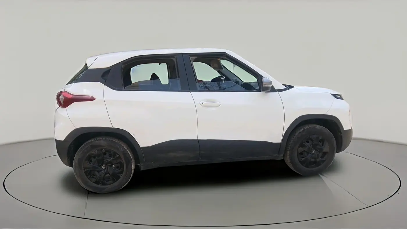 2023 Tata PUNCH ADVENTURE MT, Petrol, Manual, 25,663 km, exterior