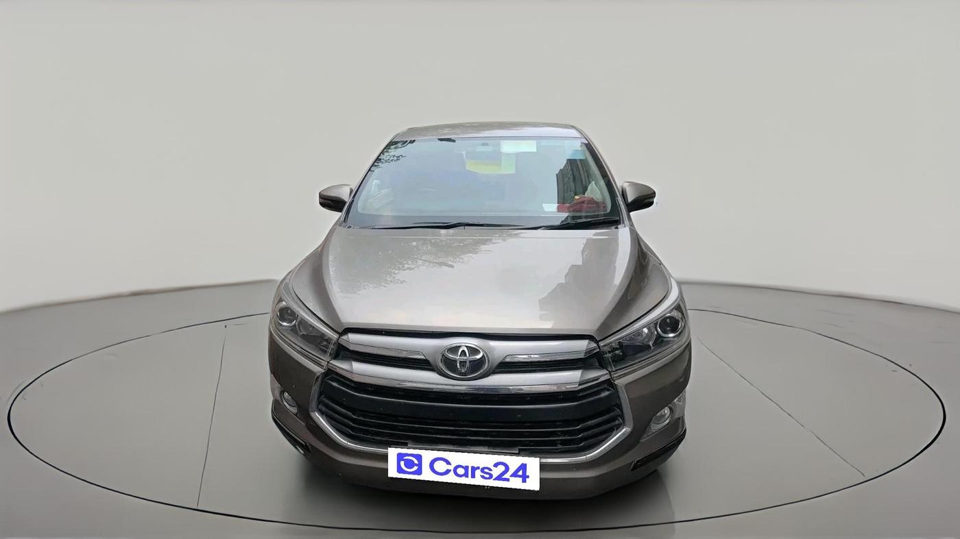 2018 Toyota Innova Crysta 2.4 VX 7 STR, Diesel, Manual, 1,02,966 km, exterior