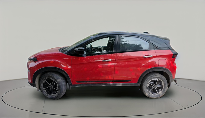 2023 Tata NEXON FEARLESS + SUNROOF AMT DUAL TONE 1.5 DIESEL, Diesel, Automatic, 45,155 km, exterior