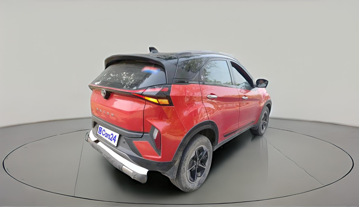 2023 Tata NEXON FEARLESS + SUNROOF AMT DUAL TONE 1.5 DIESEL, Diesel, Automatic, 45,155 km, exterior