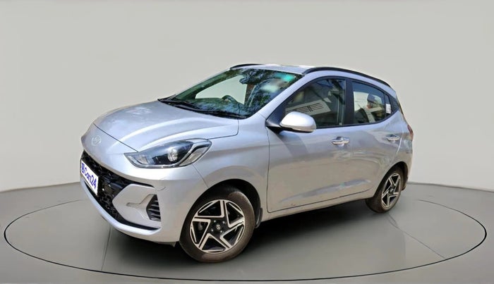 2025 Hyundai GRAND I10 NIOS Sportz (O) 1.2 Kappa AMT, Petrol, Automatic, 6,606 km, exterior