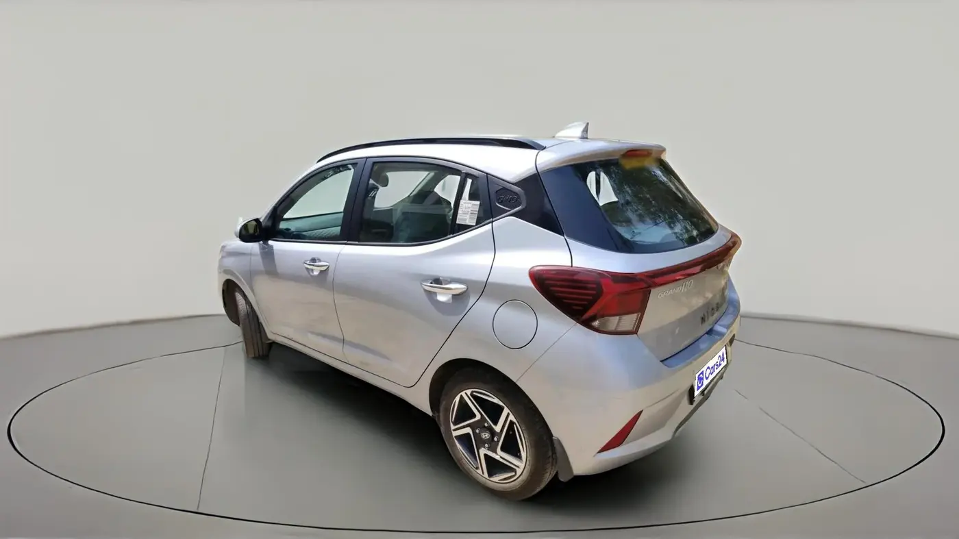 2025 Hyundai GRAND I10 NIOS Sportz (O) 1.2 Kappa AMT, Petrol, Automatic, 6,606 km, exterior