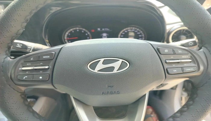 2025 Hyundai GRAND I10 NIOS Sportz (O) 1.2 Kappa AMT, Petrol, Automatic, 6,606 km, interior