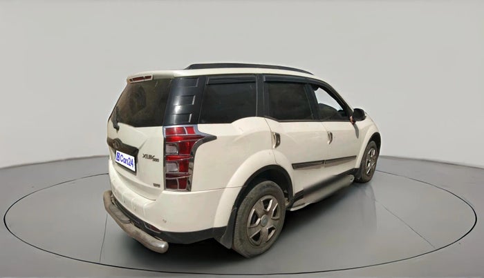 2018 Mahindra XUV500 W6, Diesel, Manual, 69,390 km, exterior