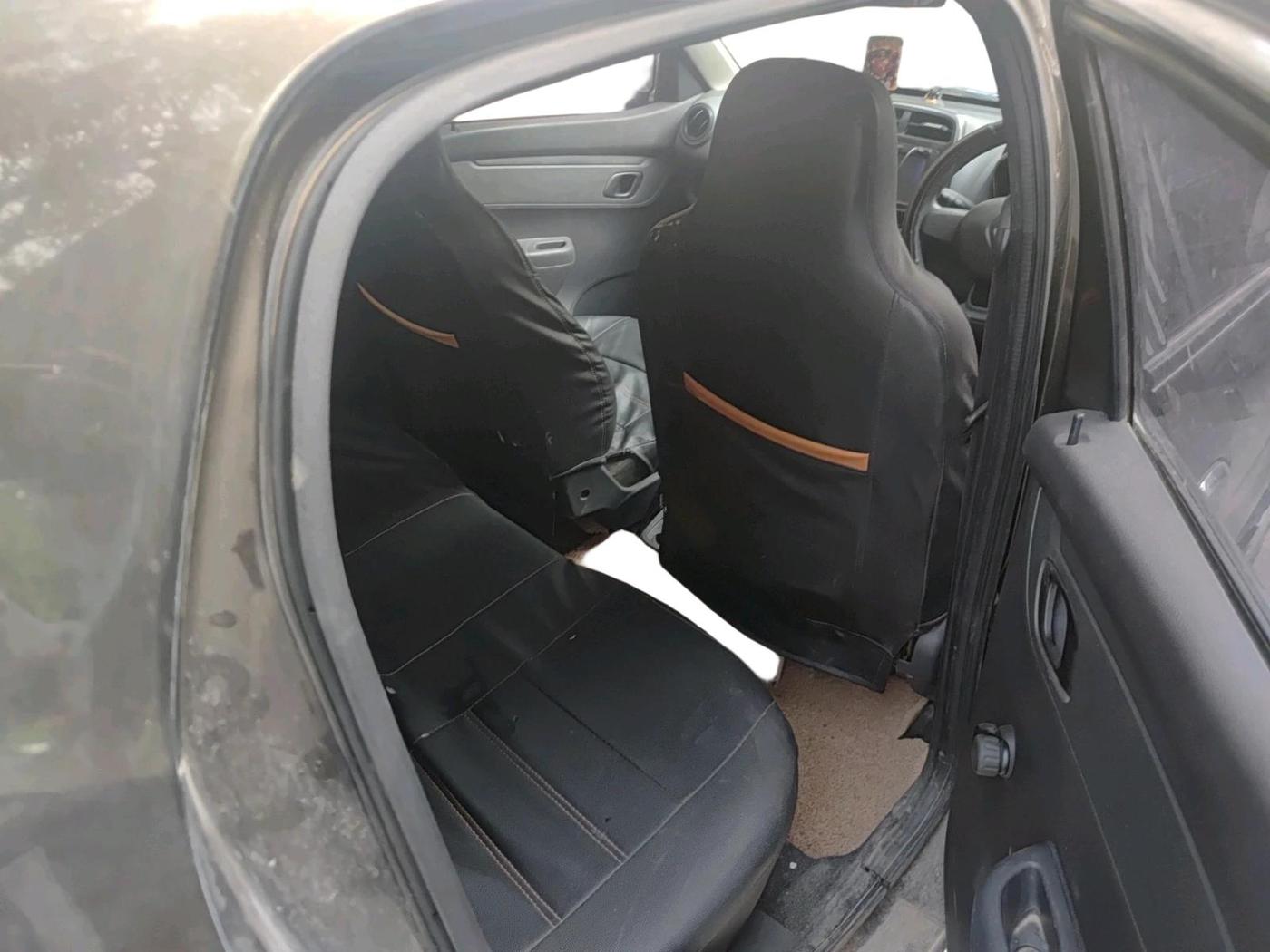 2016 Renault Kwid RXT 0.8 (O), Petrol, Manual, 29,864 km, interior
