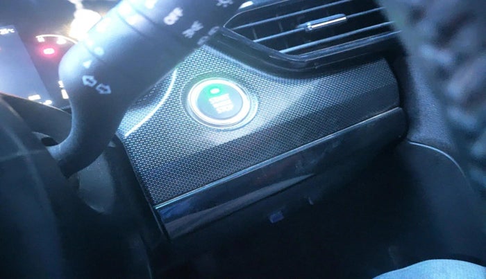 2023 Tata Harrier XZ PLUS RED DARK EDITION, Diesel, Manual, 1,26,126 km, interior