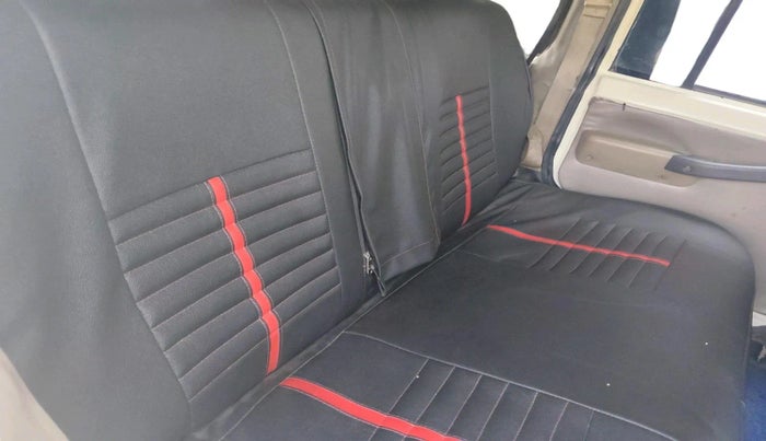 2015 Mahindra Bolero ZLX BS IV, Diesel, Manual, 72,072 km, interior