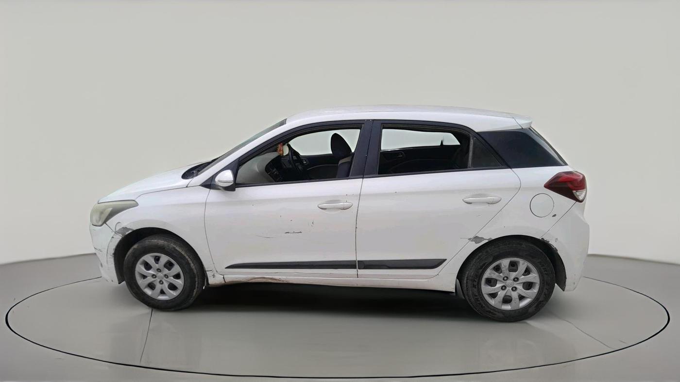 2015 Hyundai Elite i20 SPORTZ 1.4 CRDI, Diesel, Manual, 3,24,023 km, exterior