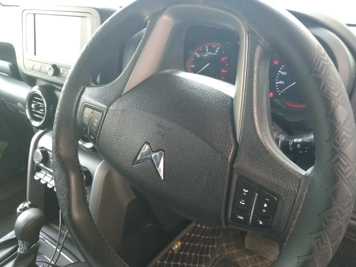 2024 Mahindra Thar LX D AT 4WD HT, Diesel, Automatic, 31,438 km, interior