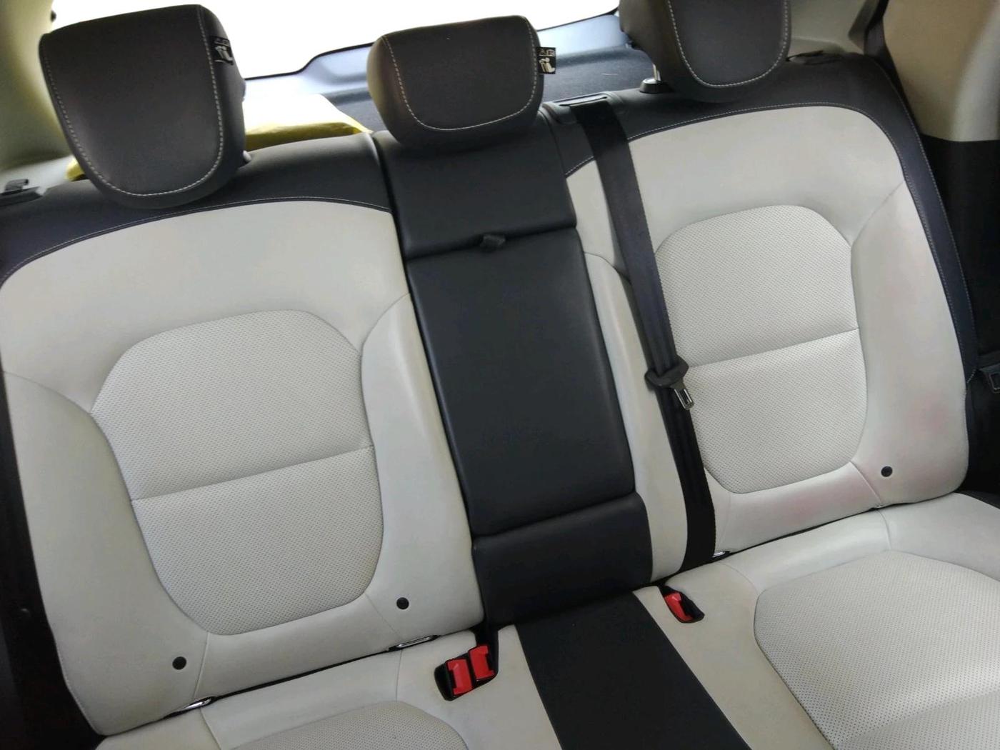 2022 MG ASTOR SMART 1.5 MT, Petrol, Manual, 13,097 km, interior