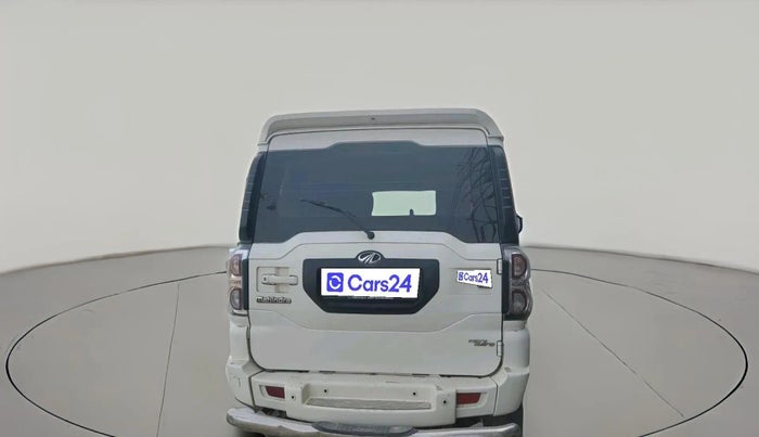 2015 Mahindra Scorpio S10, Diesel, Manual, 2,04,649 km, exterior