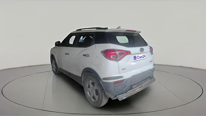 2020 Mahindra XUV300 W6 1.2 PETROL, Petrol, Manual, 67,070 km, exterior