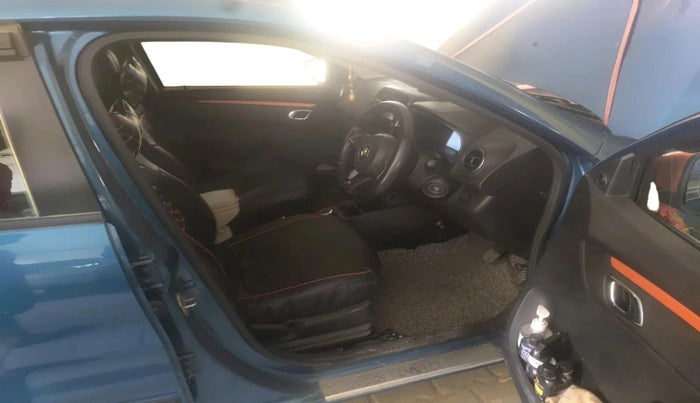 2021 Renault Kwid CLIMBER 1.0 AMT (O), Petrol, Automatic, 20,138 km, interior