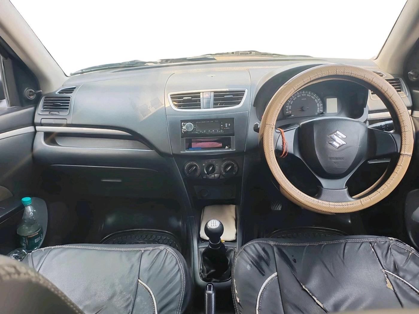 2017 Maruti Swift LXI (O), Petrol, Manual, 66,361 km, interior