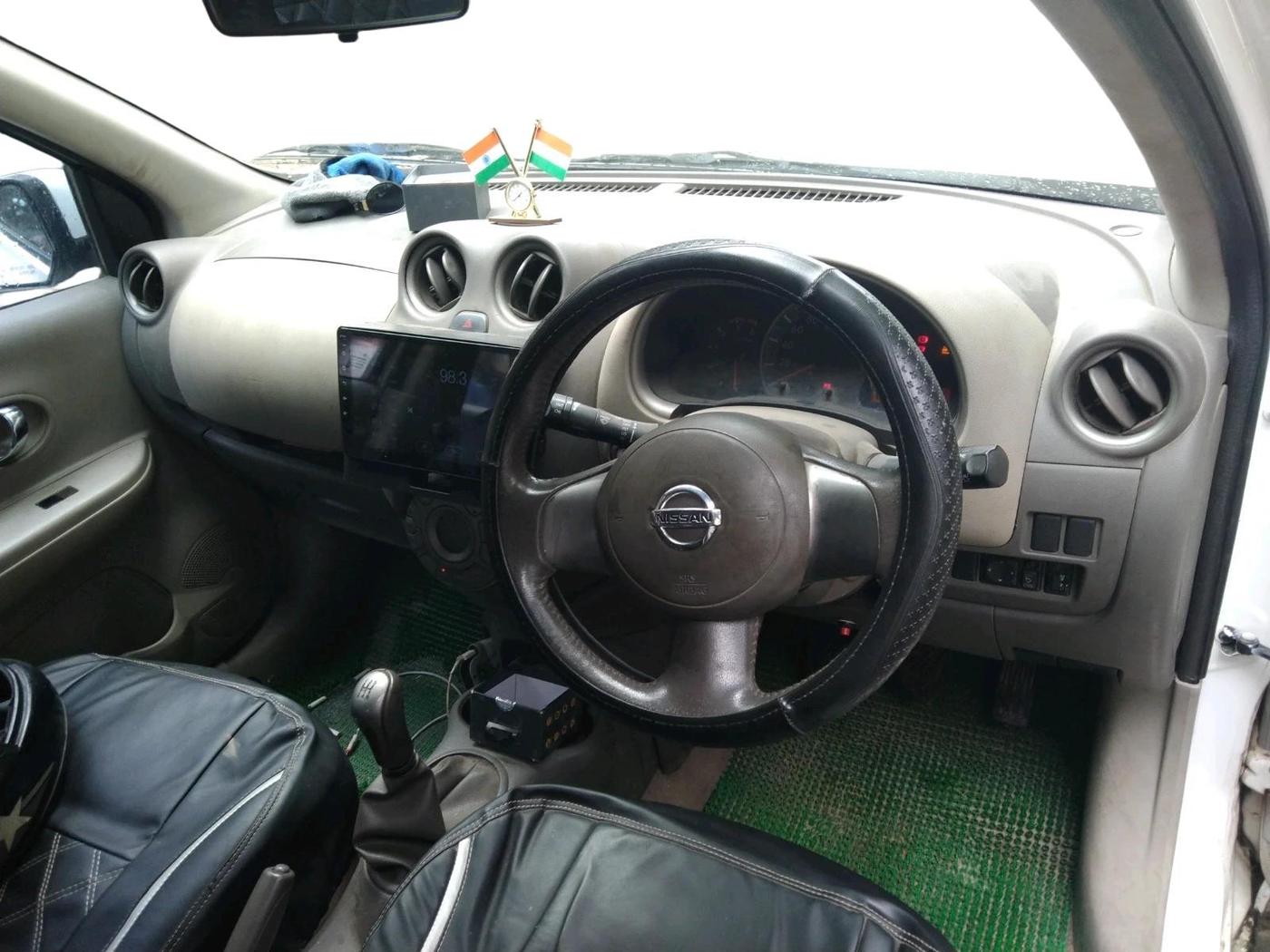 2013 Nissan Micra XV DIESEL, Diesel, Manual, 1,07,393 km, interior