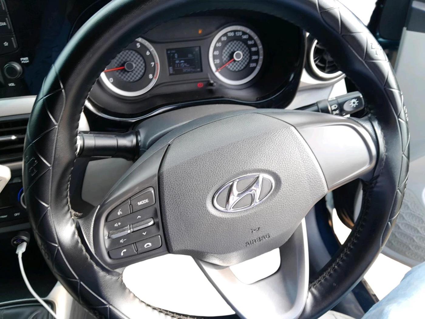 2022 Hyundai GRAND I10 NIOS SPORTZ 1.2 KAPPA VTVT CNG, CNG, Manual, 32,564 km, interior