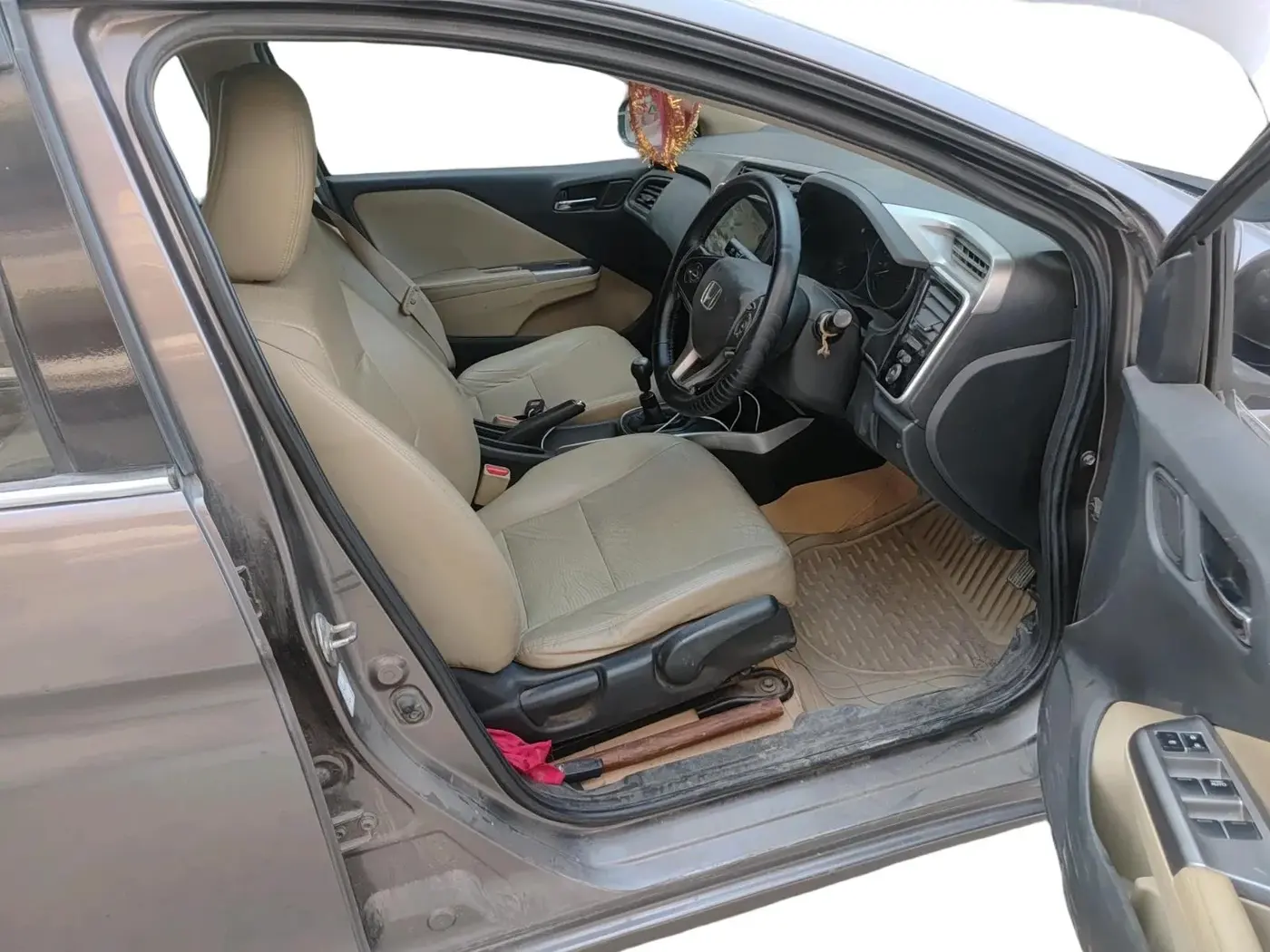 2014 Honda City 1.5L I-DTEC VX, Diesel, Manual, 1,03,053 km, interior