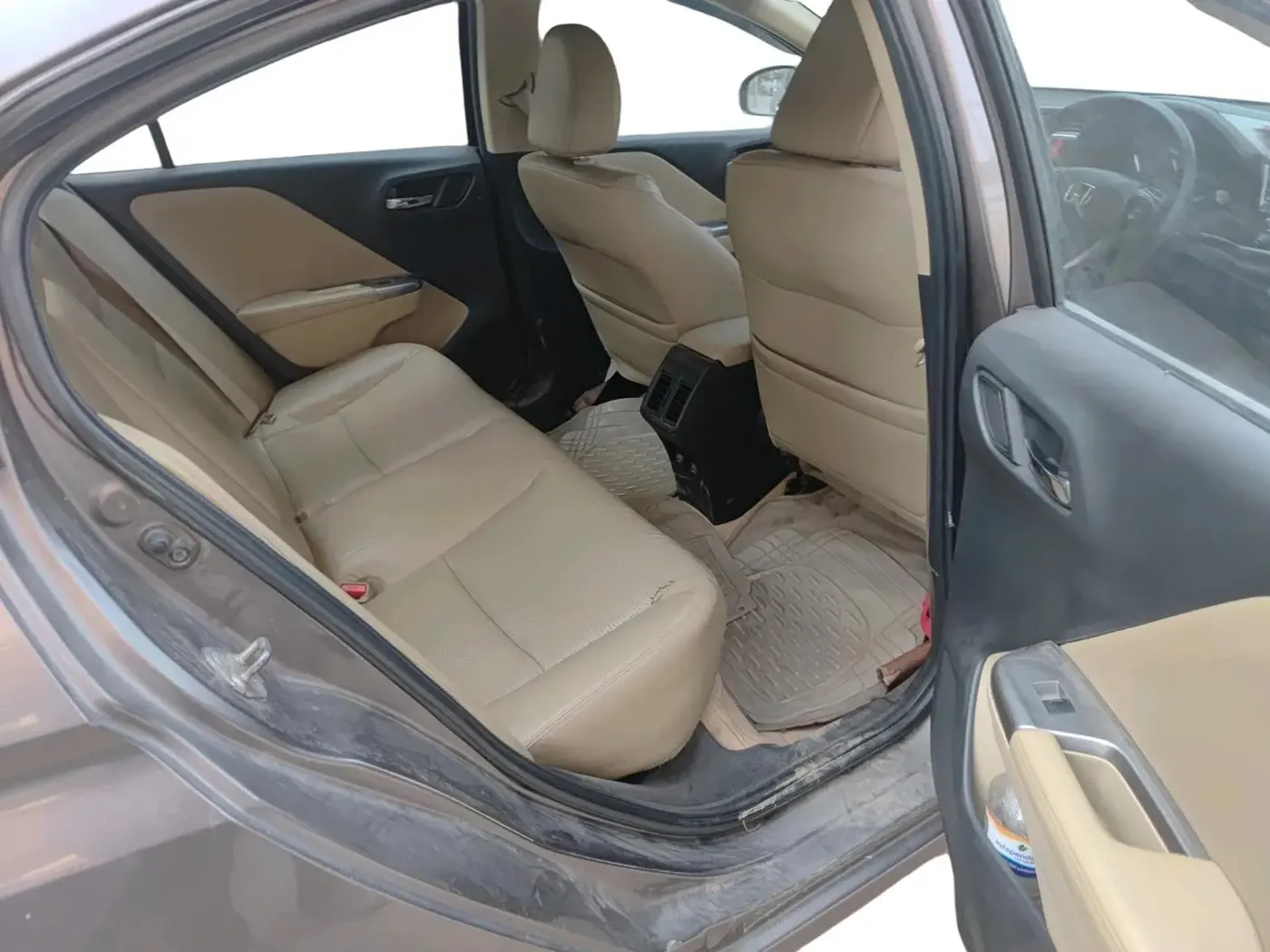 2014 Honda City 1.5L I-DTEC VX, Diesel, Manual, 1,03,053 km, interior