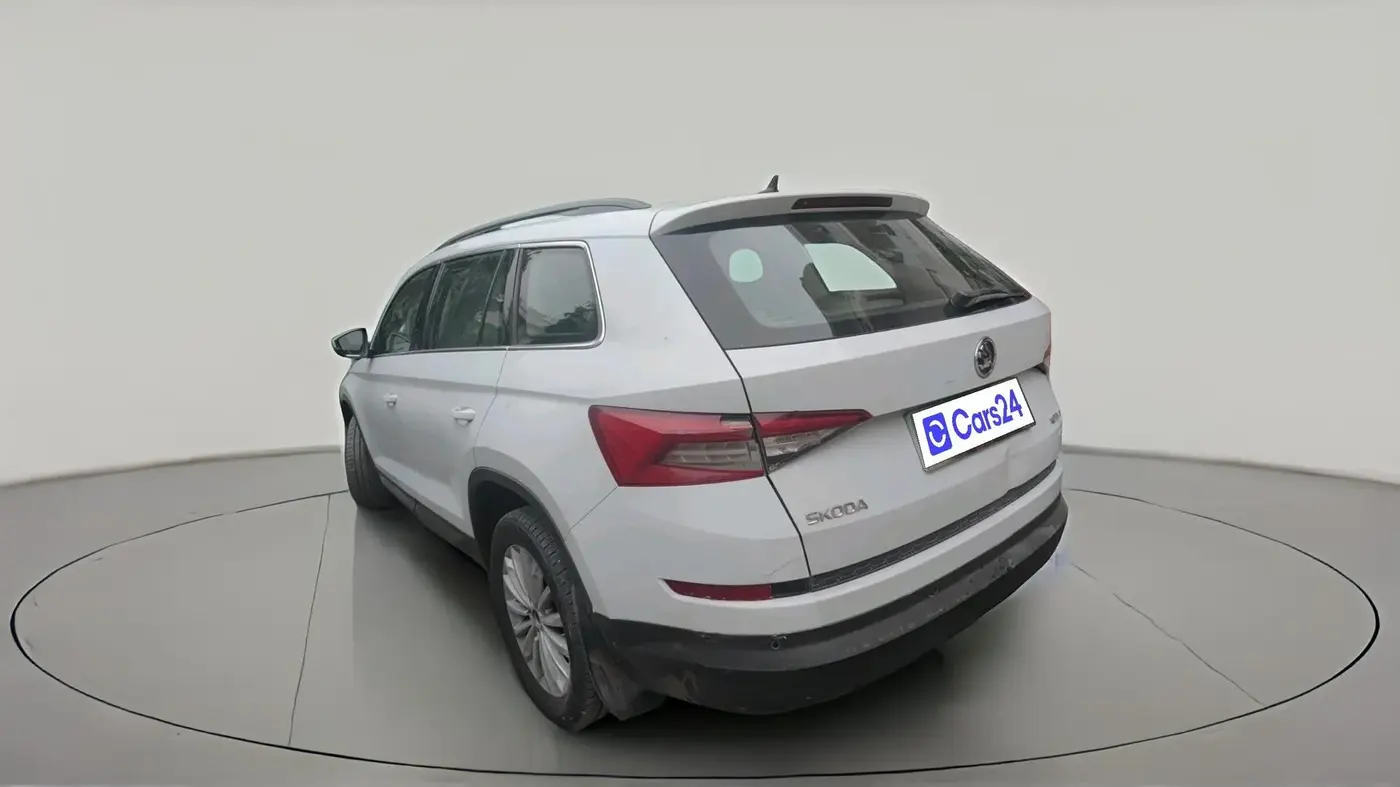 2018 Skoda Kodiaq STYLE 2.0 TDI 4X4 AT, Diesel, Automatic, 1,63,635 km, exterior