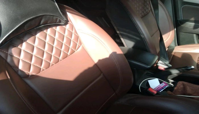 2022 Toyota URBAN CRUISER PREMIUM GRADE AT, Petrol, Automatic, 37,085 km, interior
