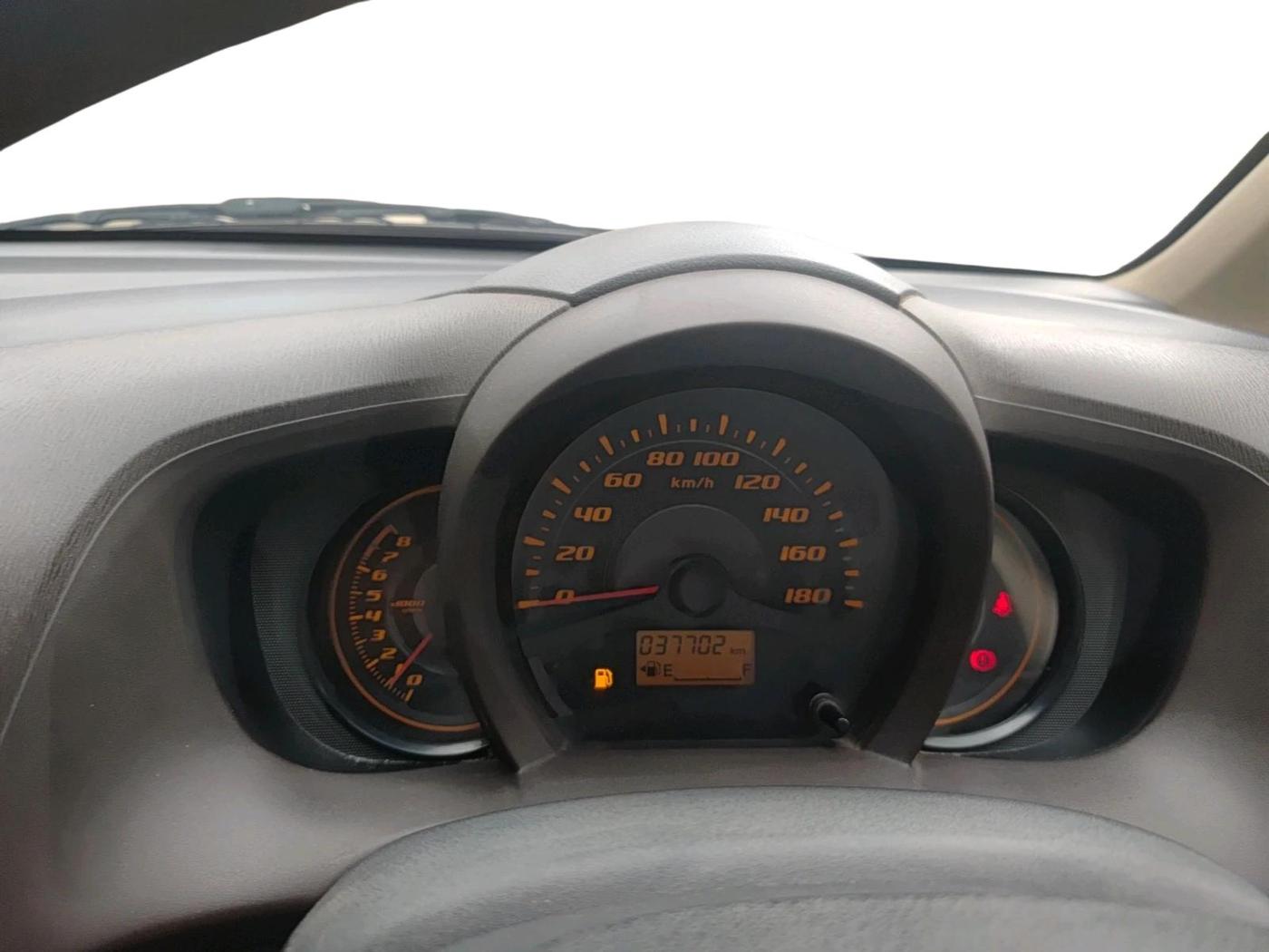 2013 Honda Amaze 1.2L I-VTEC EX, Petrol, Manual, 37,702 km, interior