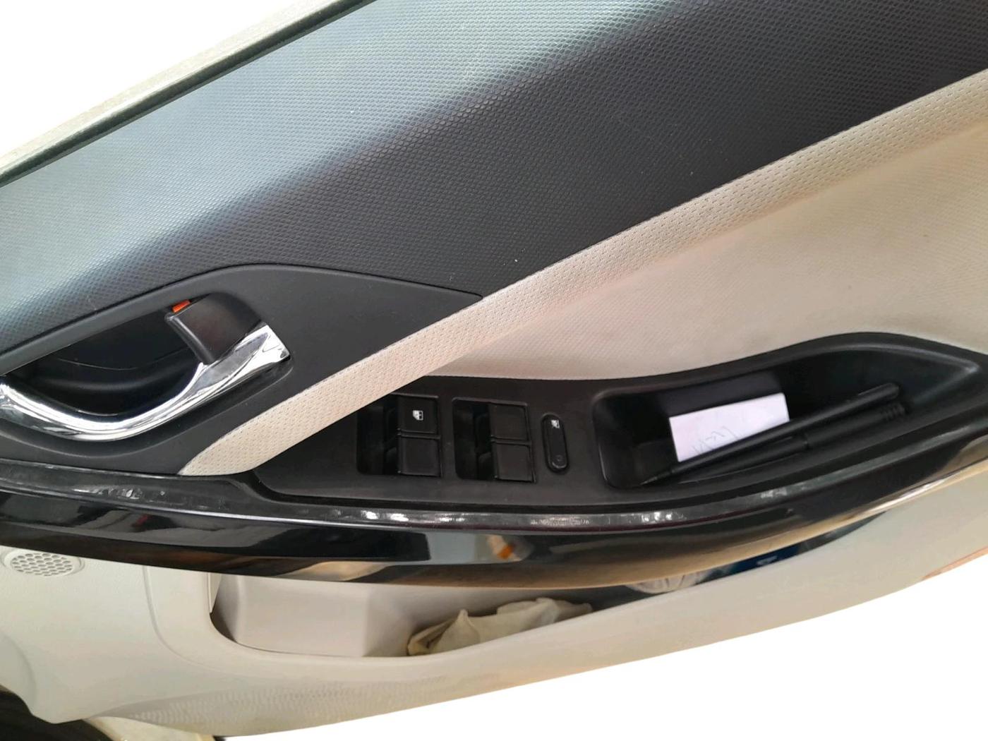 2022 Tata NEXON XZ PLUS DIESEL, Diesel, Manual, 1,13,268 km, interior