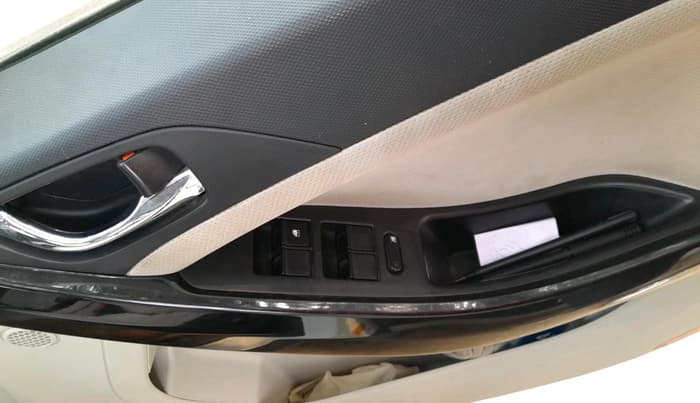2022 Tata NEXON XZ PLUS DIESEL, Diesel, Manual, 1,13,268 km, interior