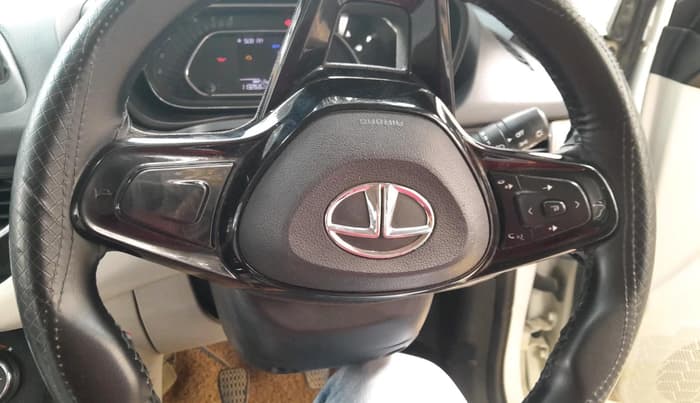 2022 Tata NEXON XZ PLUS DIESEL, Diesel, Manual, 1,13,268 km, interior