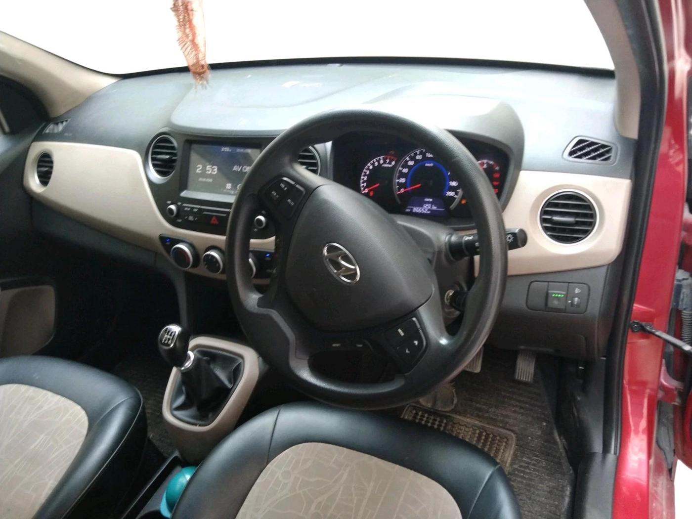 2019 Hyundai Grand i10 SPORTZ 1.2 KAPPA VTVT, CNG, Manual, 86,652 km, interior
