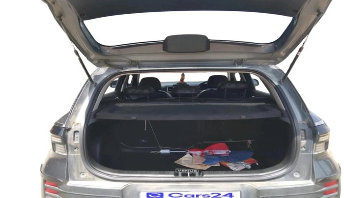 2023 Hyundai VENUE SX 1.2 PETROL, Petrol, Manual, 59,901 km, exterior