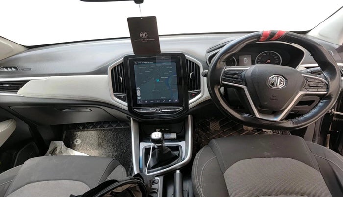 2021 MG HECTOR PLUS SUPER 2.0 DIESEL TURBO MT 7-STR, Diesel, Manual, 91,481 km, interior