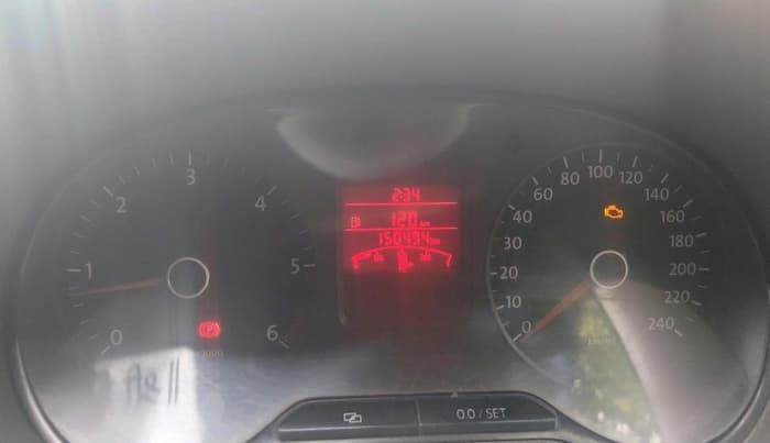 2012 Volkswagen Vento TRENDLINE DIESEL 1.6, Diesel, Manual, 1,50,494 km, interior
