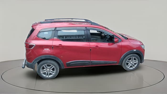 2020 Renault TRIBER RXZ, Petrol, Manual, 44,347 km, exterior