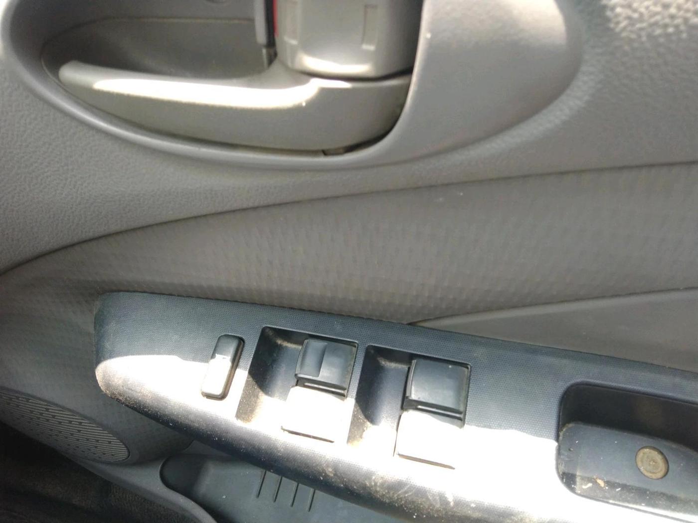 2011 Toyota Etios G, Petrol, Manual, 39,606 km, interior