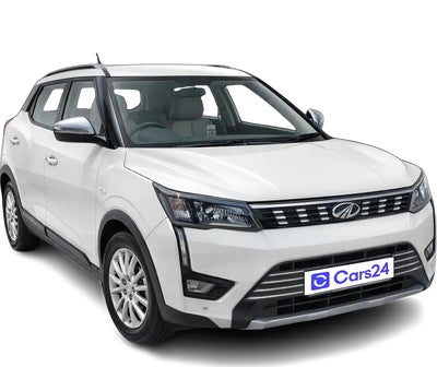 2020 Mahindra XUV300 - SUV - Diesel - Manual - ₹4.80 lakh